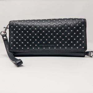Aimee Kestenberg Get It Together
Clutch Organizer Black